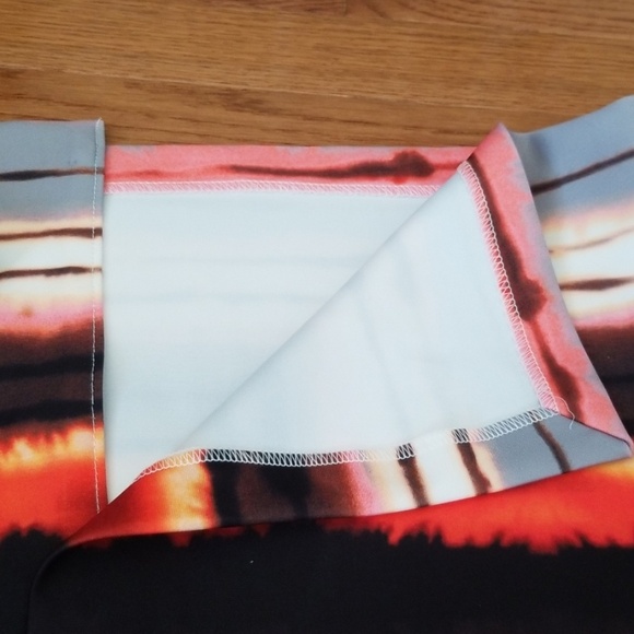 NWT! TOMMY HILFIGER Size 6 Saharan Safari Skirt - Picture 5 of 6